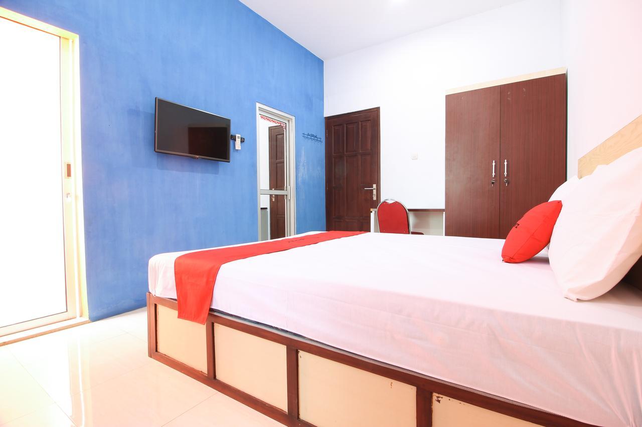 Reddoorz Plus Near Lippo Plaza Jogjakarta Yogyakarta Exterior photo